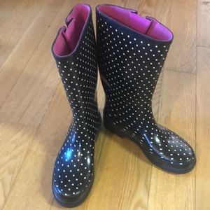 Polka Dot rain boots